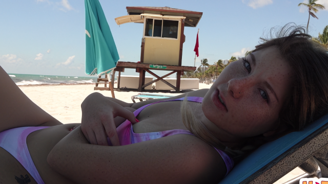 Üvey Kardeşimle Tatilde Yasak Oyun Türkçe Altyazılı Porno